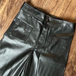 ▪️Women’s Zara High-Waisted Black Faux Leather Pants▪️